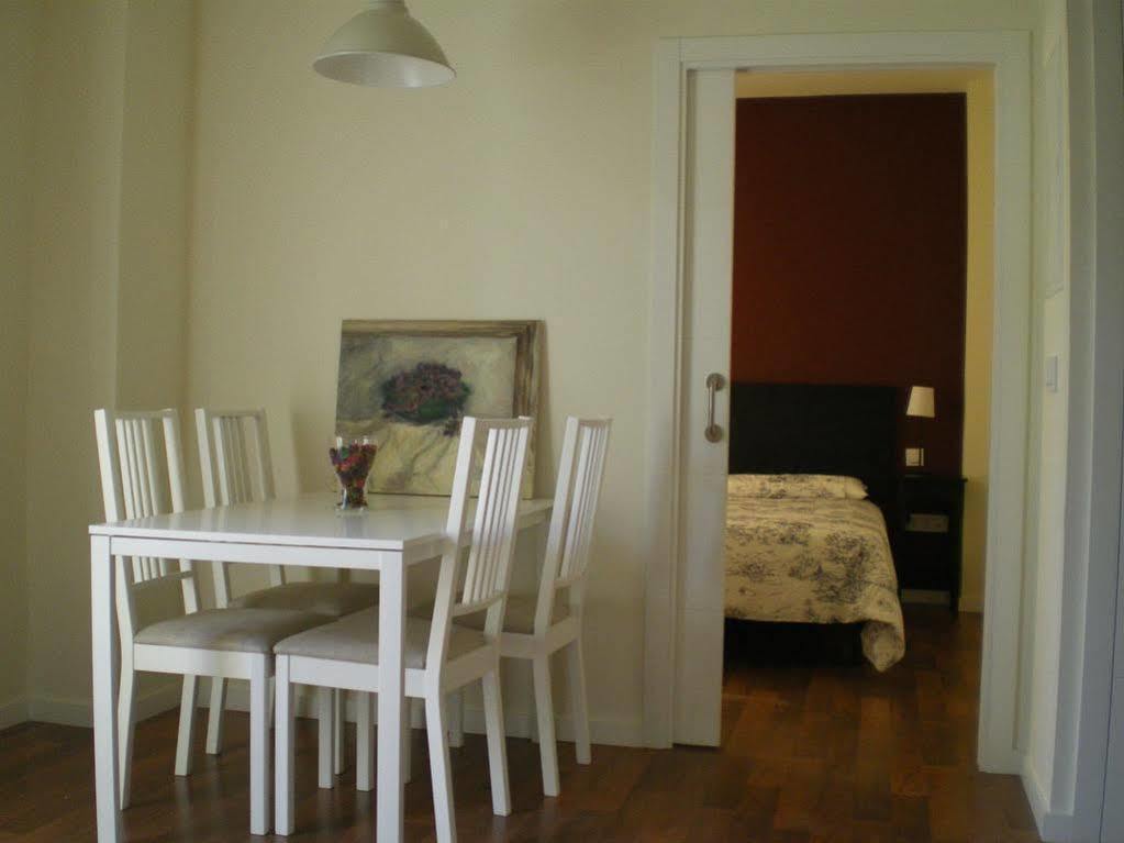 Apartamentos Murallas De Sevilla Buitenkant foto